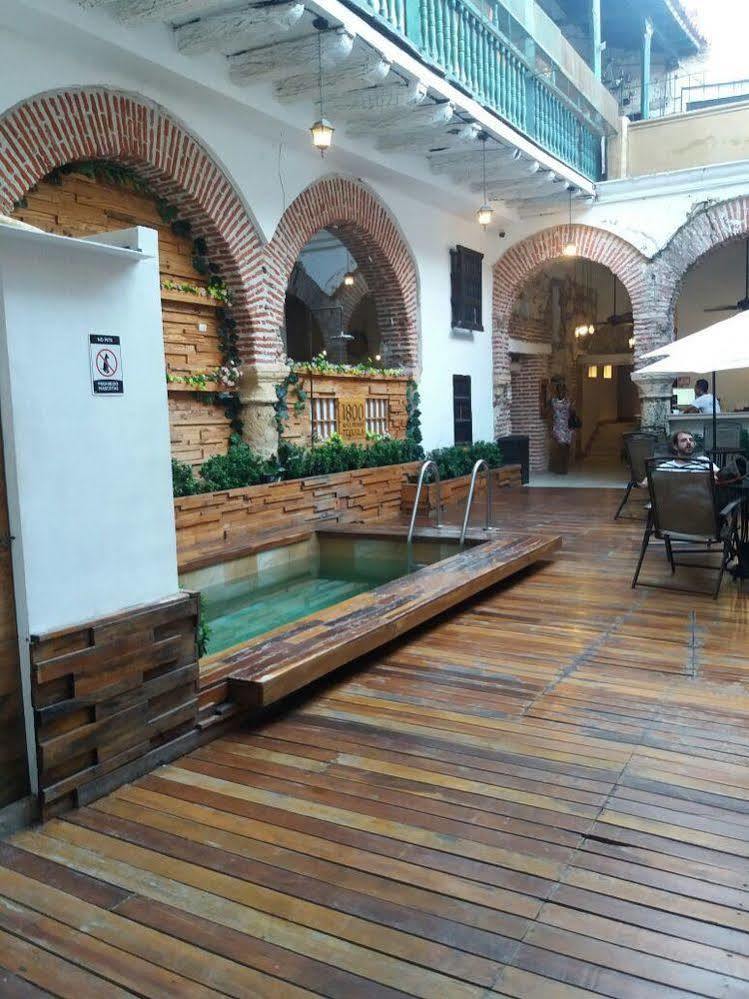 Bourbon St Hostal Boutique Cartagena Exterior photo